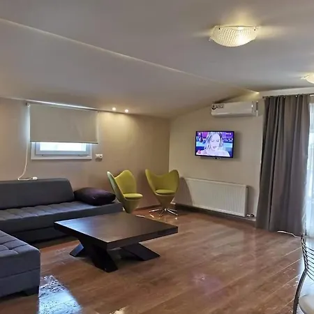 Savvidis Aparthotel *