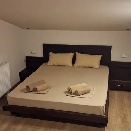 Aparthotel Savvidis *