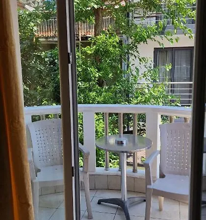 Savvidis Aparthotel *