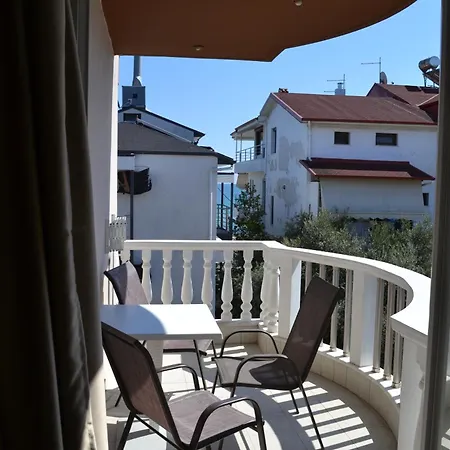 Aparthotel Savvidis