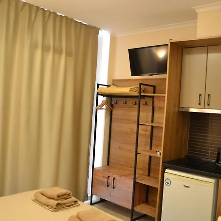 Savvidis Aparthotel