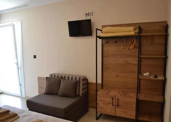 Savvidis 4* Paralía